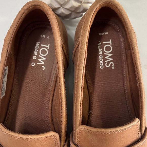 TOMS Lynette Tan Loafers- Sz 8 - Picture 4 of 5